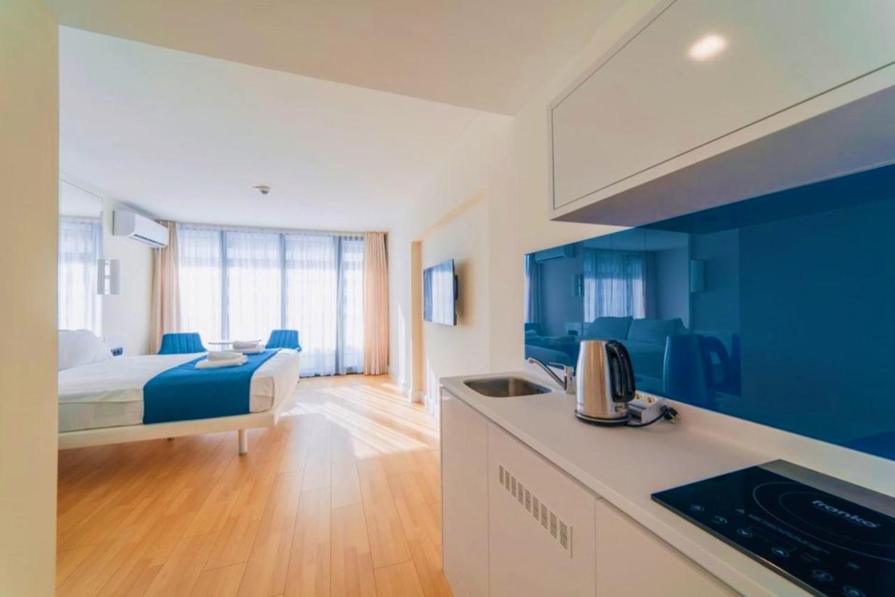 Batumi Luxury Resort & Sea View Aparthotel Exteriör bild