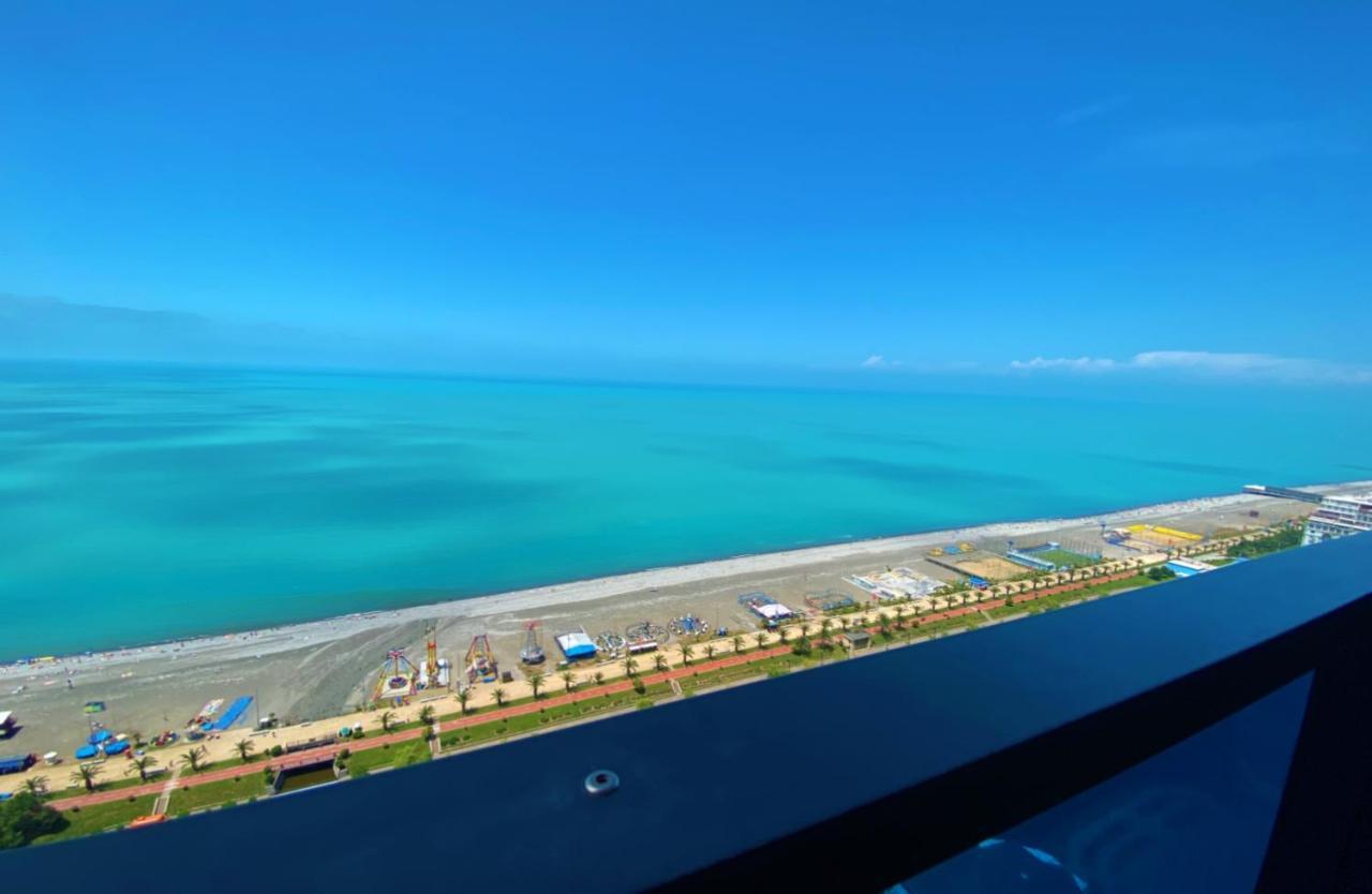 Batumi Luxury Resort & Sea View Aparthotel Exteriör bild
